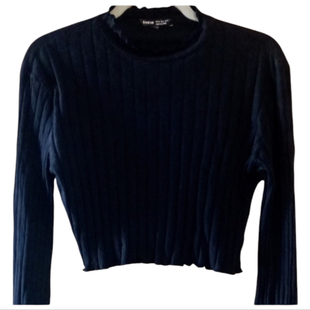 Black Long Sleeve Crop Top Sweater Size XL